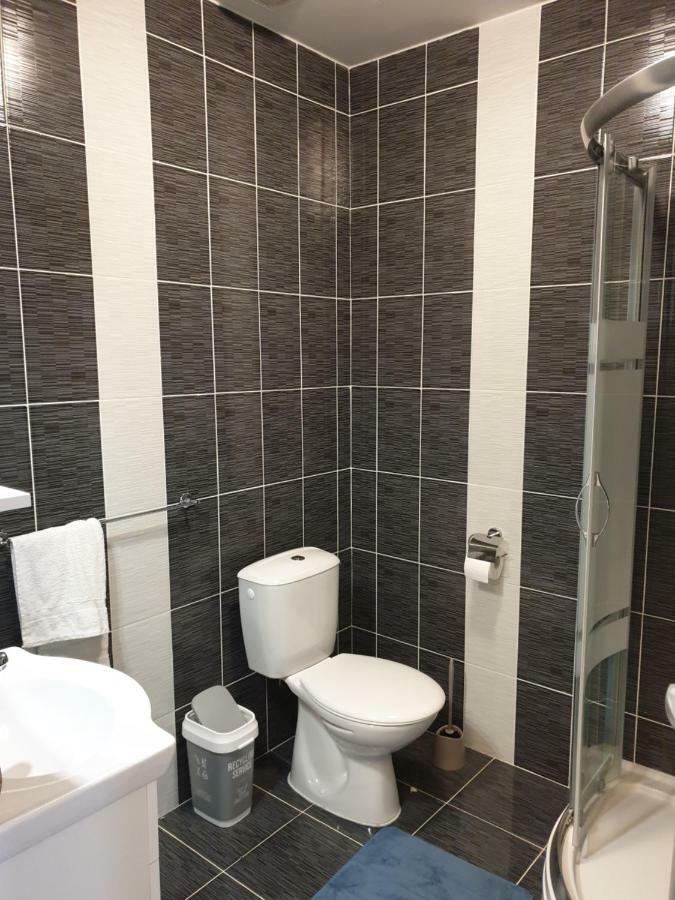 Apartman Majetić Otocac Bagian luar foto